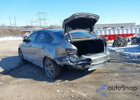 2022 Kia Forte Lxs из США, поврежденный, VIN 3KPF24ADXNE500579